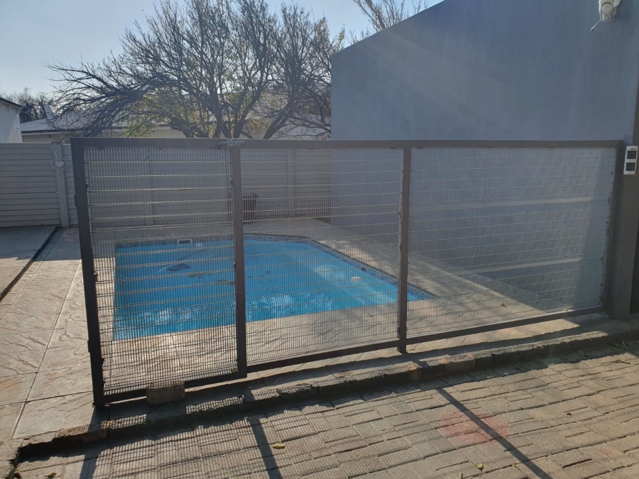 4 Bedroom Property for Sale in Parys Free State